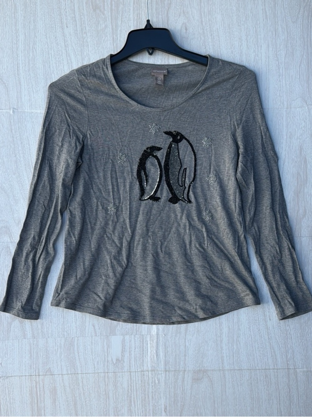 Chico's Gray Long-Sleeve Tee with Sequin Penguin Motif